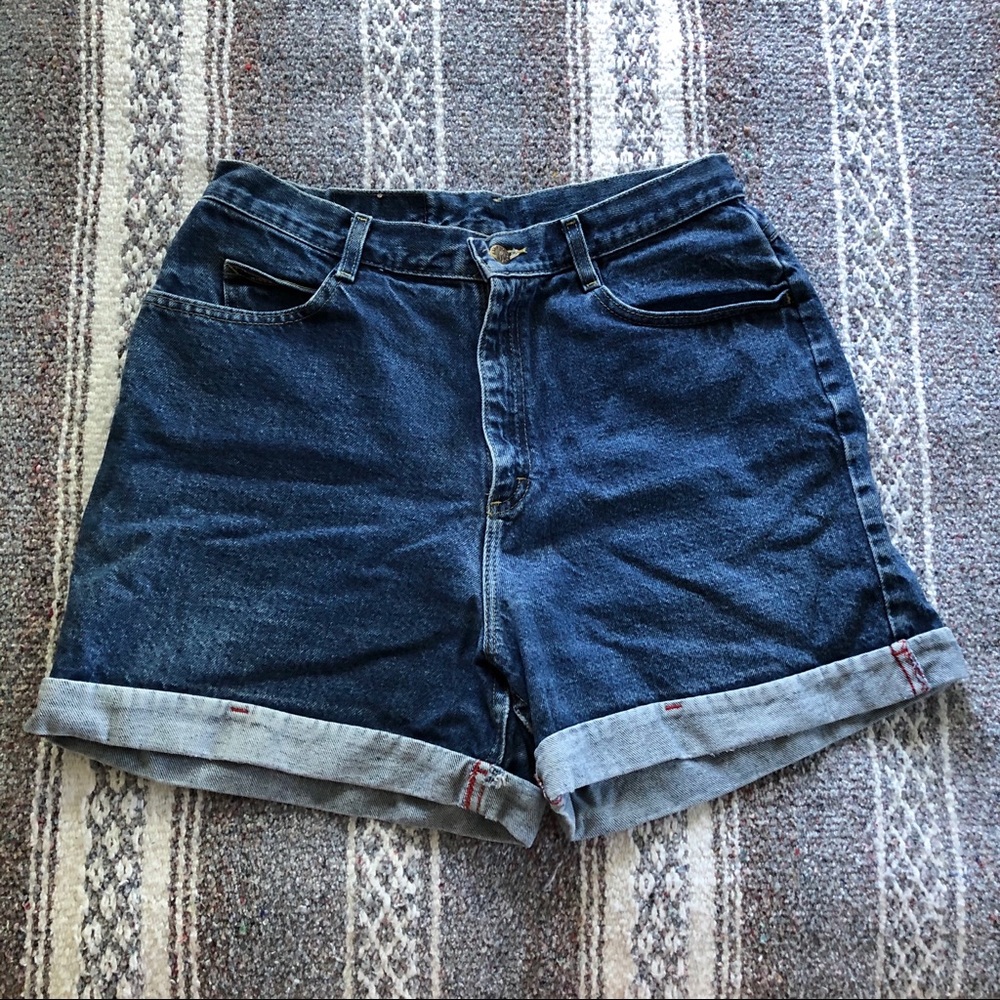High waisted denim shorts *vintage*